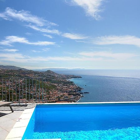 Peak A Boo Private Heated Pool And Private Parking Villa Camara de Lobos Bagian luar foto